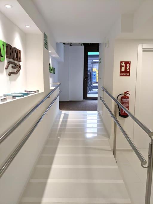 Fira 5 A 1Min Del Metro Y Centro 15Min Apartment L'Hospitalet de Llobregat Exterior photo